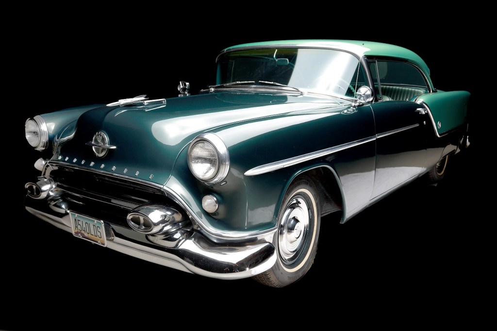 1954-oldsmobile-88-holiday-coupe